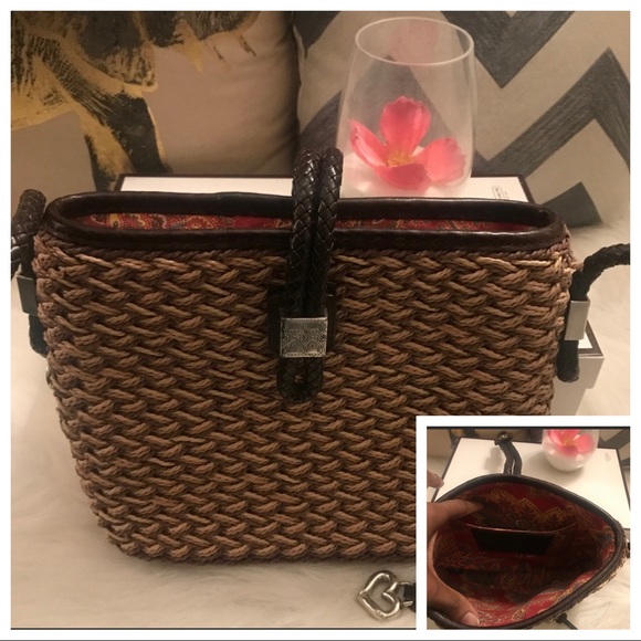 Brighton Handbags - BRIGHTON straw bag w/pretty lining! Excellent!